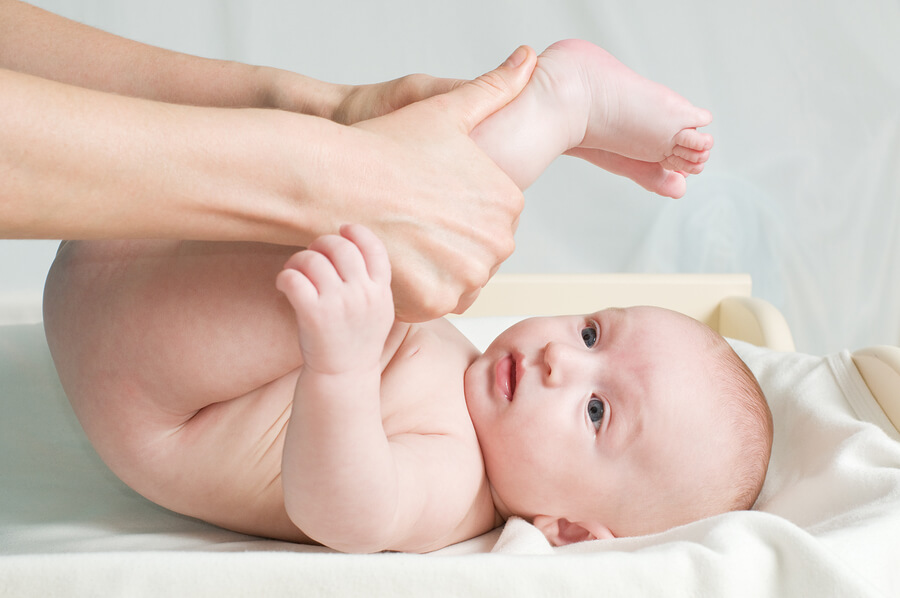 Baby massage for gas pain