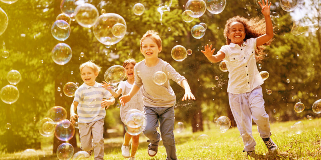 Stay Busy & Healthy All Season with Kids Summer Activities_Title