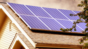 Top 10 Solar Energy Pros & Cons_Title