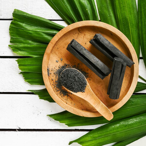 THE-BREATHE-GREEN-ECO-FRIENDLY-CHARCOAL-BAG-REVIEW-Bamboo-Charcoal-And-Powder