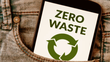 10 Easy Ways to Start Living Zero Waste_Title